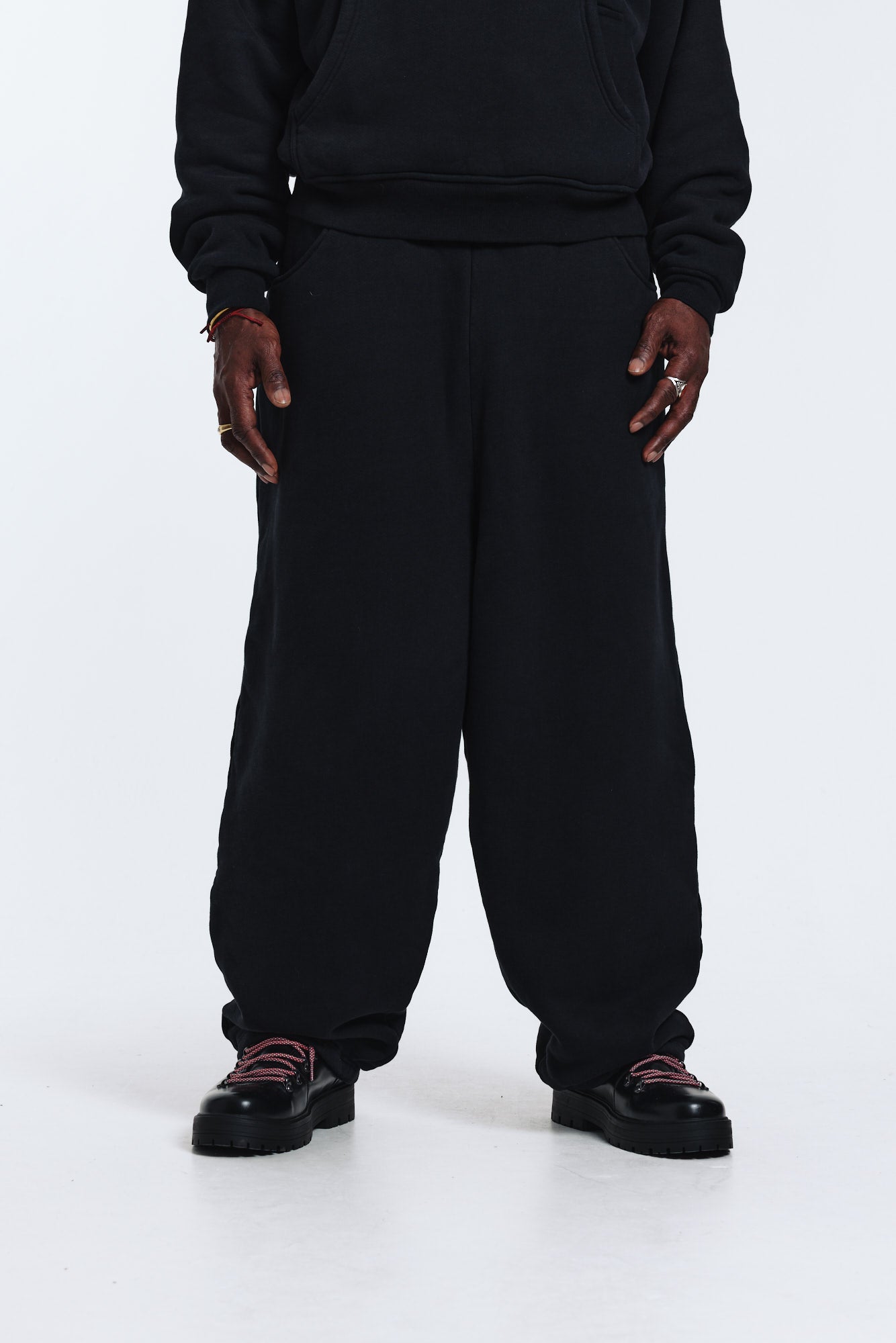 550 GSM COZY SWEATS