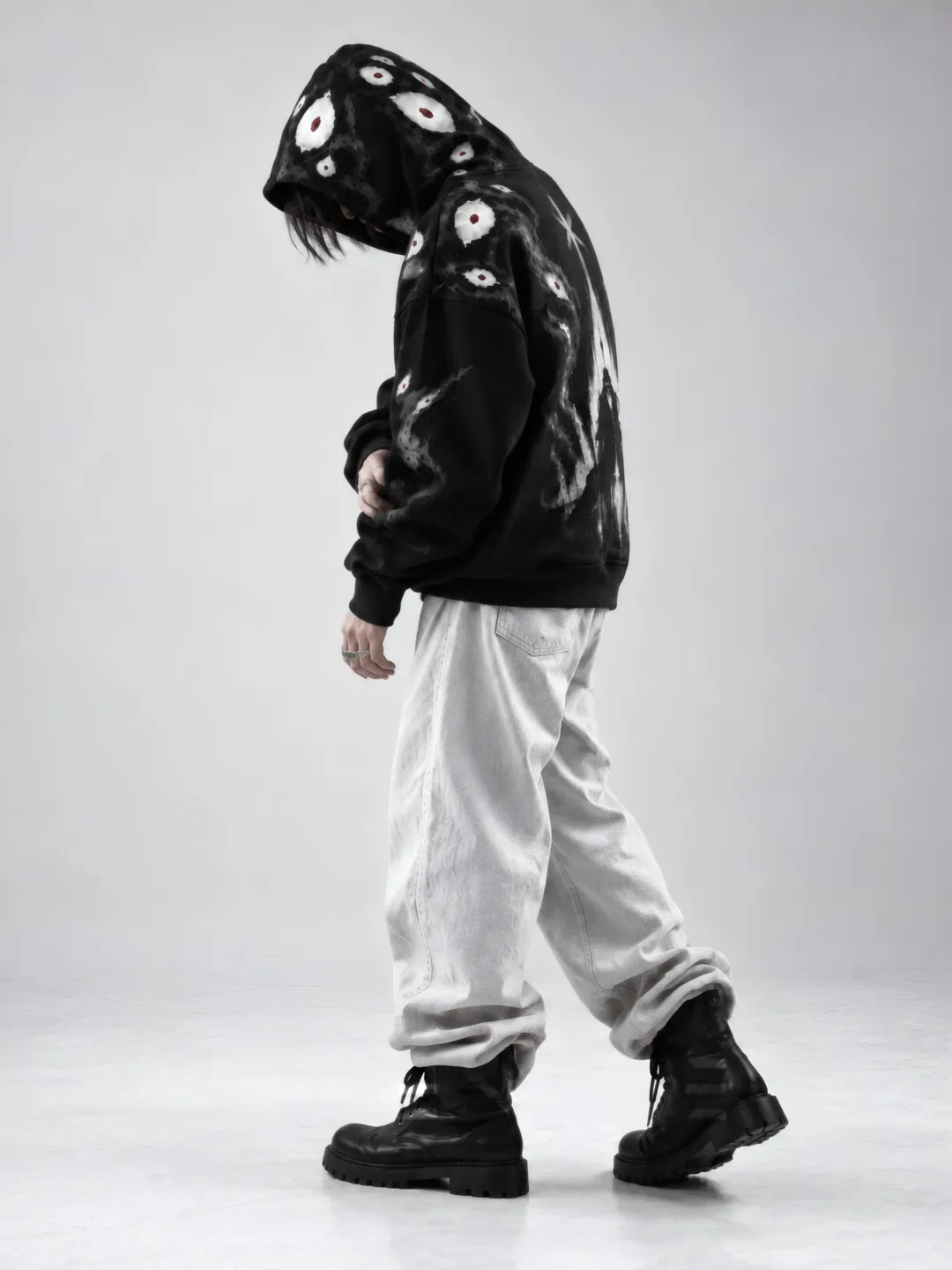 NOBLE ORB HOODIE