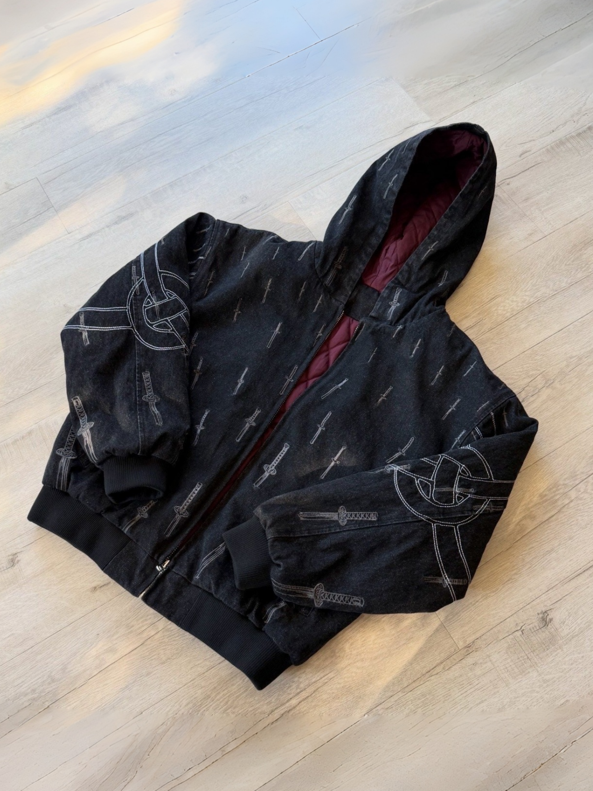 MUTUAL CLASP JACKET