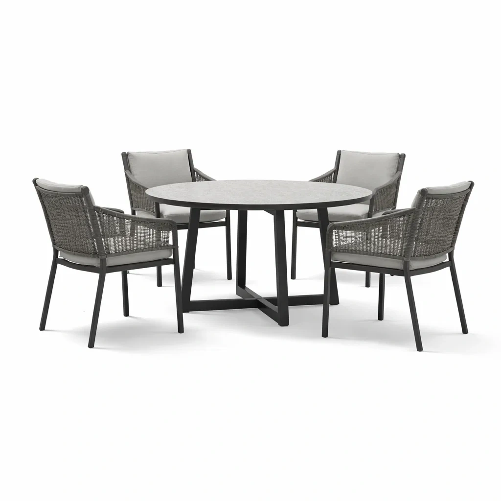 Ensemble table et chaises