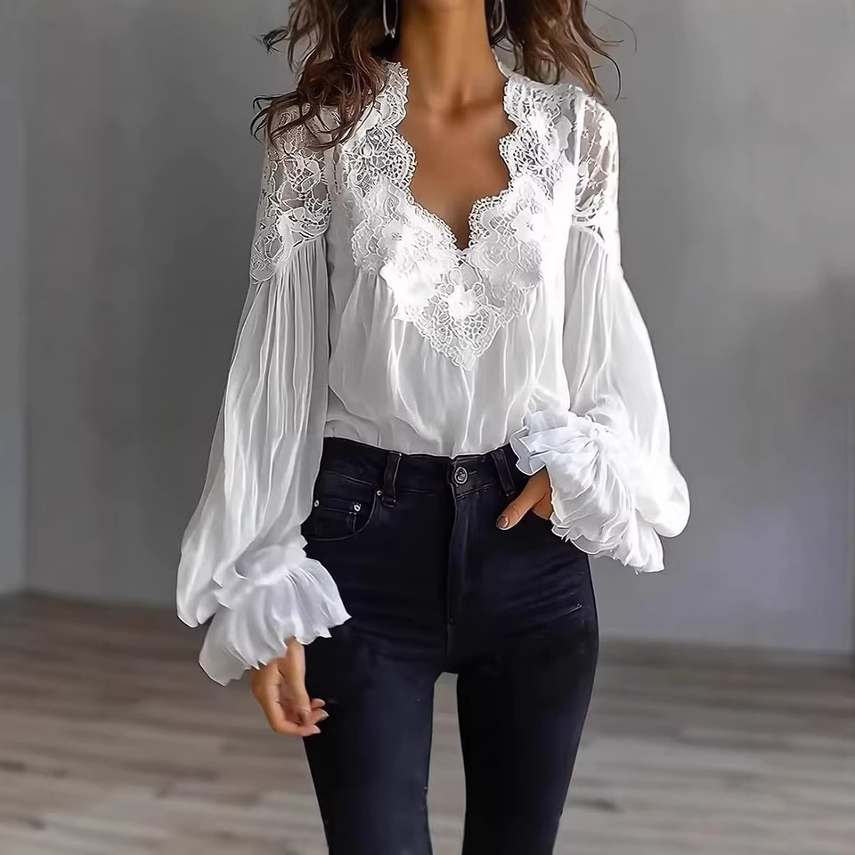 Fashionable Patchwork Lace V-neck Puff Sleeve Loose Shirt