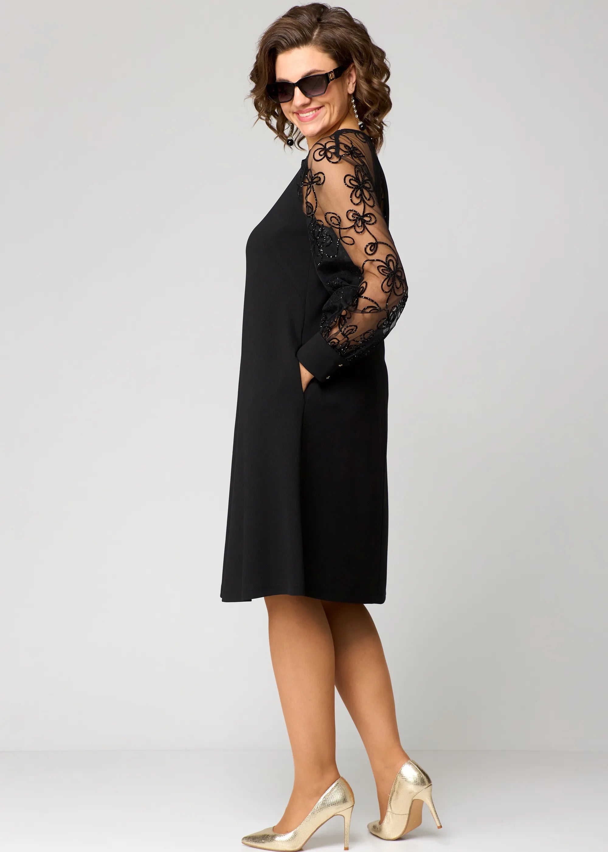 Black Elegant Lace Mini Dress