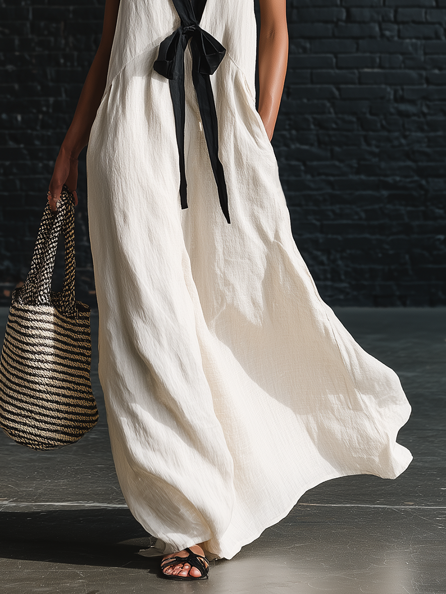 Bohemian Style White And Black Color Blocked Sleeveless V-neck Maxi Dress