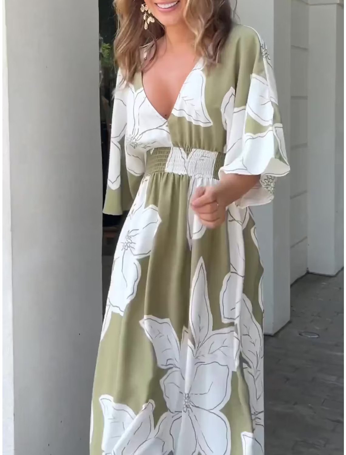 Women's Summer Casual Boho Dress Floral V Neck Tassel Bohemian Midi Dresses