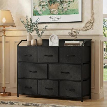 Cómoda Sweetcrispy con 8 cajones de tela, tomas de corriente y luz LED — Mueble de almacenamiento multifuncional y soporte para TV, ideal para dormitorio, sala de estar, oficina o pasillo.