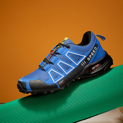 Men's outdoor hiking shoes
