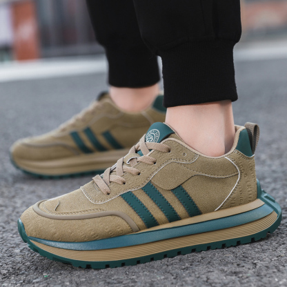 Men's casual sports shoes