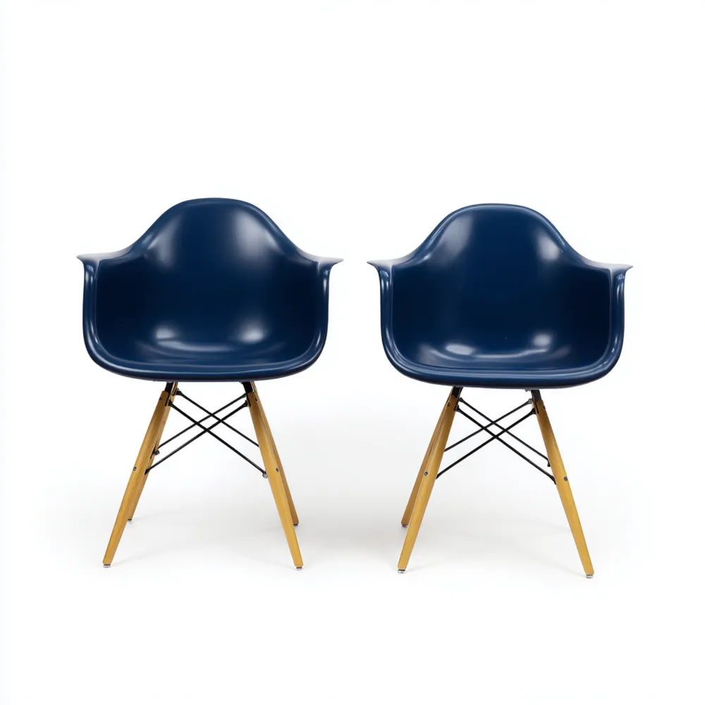 Chaise de salle à manger moderne 62x60x81 cm en plastique Bleu avec pieds en bois