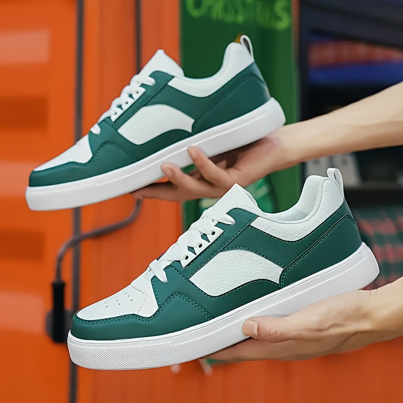 Joker Plus Size Fashion Trend Youth Casual Shoes For Men And Women With The Same Fashion Light And Durable Trend Sports Skateboard Shoes.