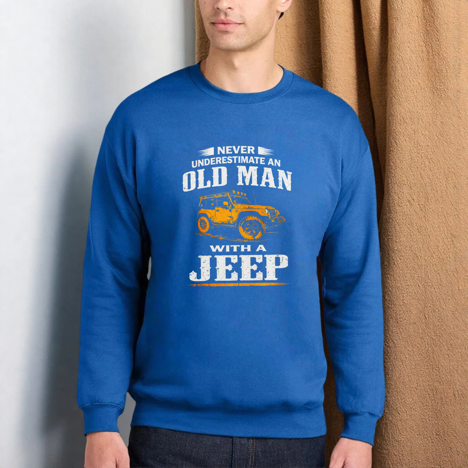 TEECURENT Never Underestimate An Old Man With A Jeep Sweatshirt For Men And Women Unisex Crewneck Pullover Long Sleeve Casual Top