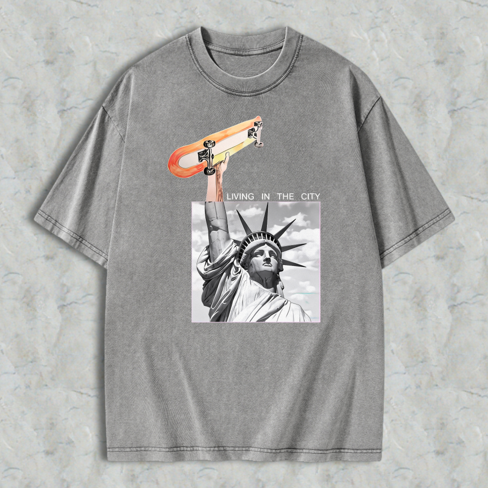 Statue Of Liberty Holding Skateboard Living In The City Graphic Washed T-shirt