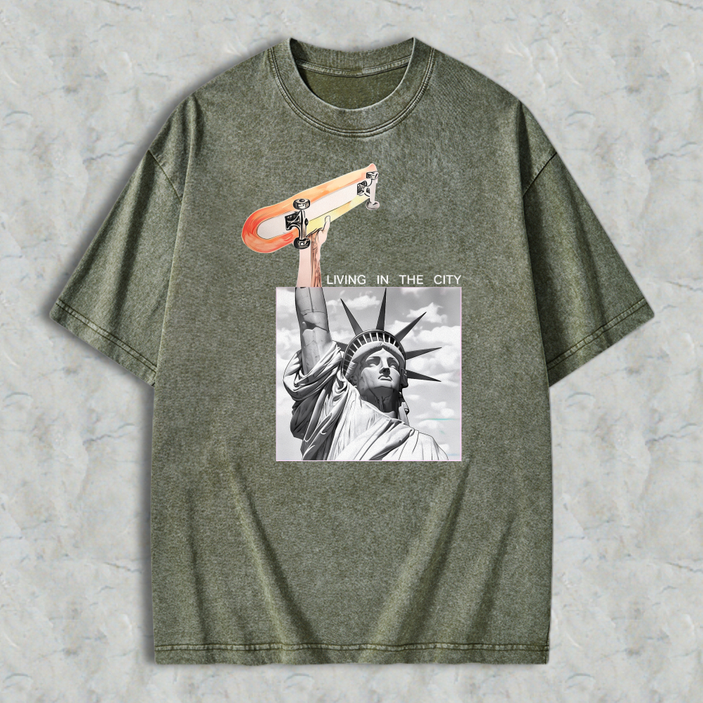 Statue Of Liberty Holding Skateboard Living In The City Graphic Washed T-shirt