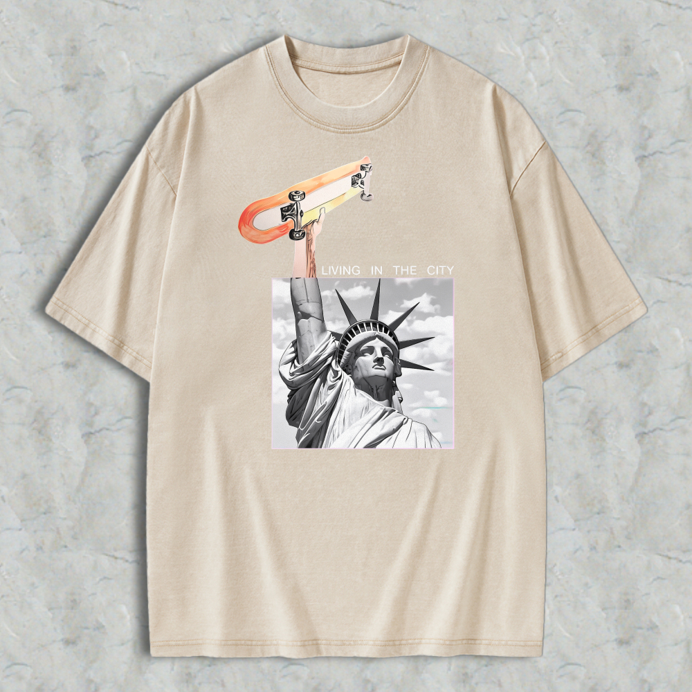 Statue Of Liberty Holding Skateboard Living In The City Graphic Washed T-shirt