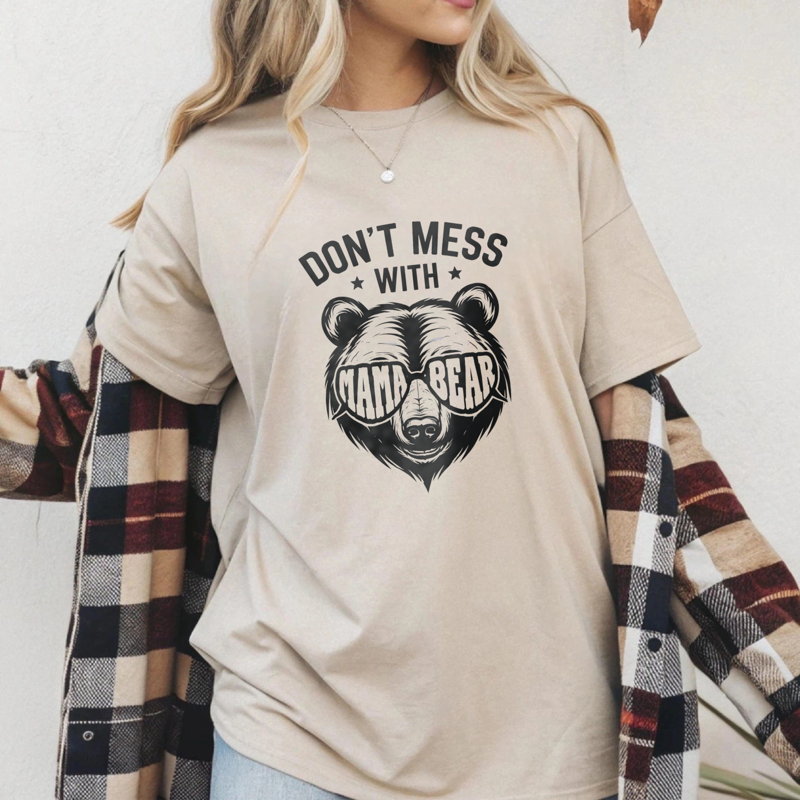 TEECURENT Dont Mess With Nana Bear T Shirt Funny Grandmother Gift For Mom Or Grandma Bear Lover Humor Shirt WOMEN