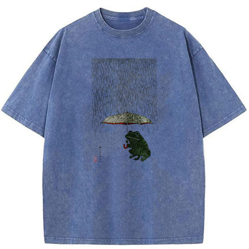 Frog Under Umbrella In Rainy Scene tshirt 100% cotton
