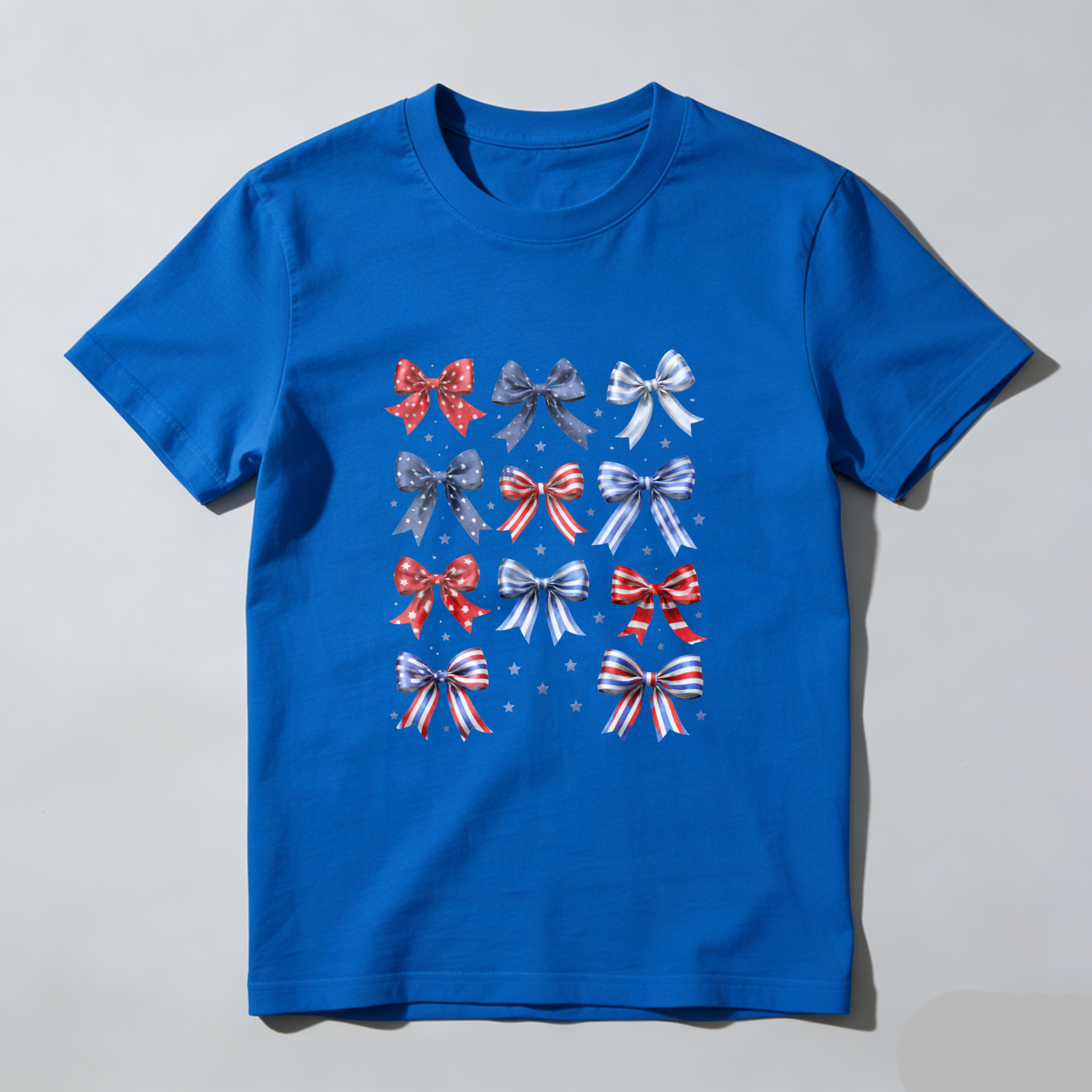 TEECURENT Patriotic Bow Pattern T-Shirt Red White And Blue Stars Design American Flag Inspired Casual Top WOMEN