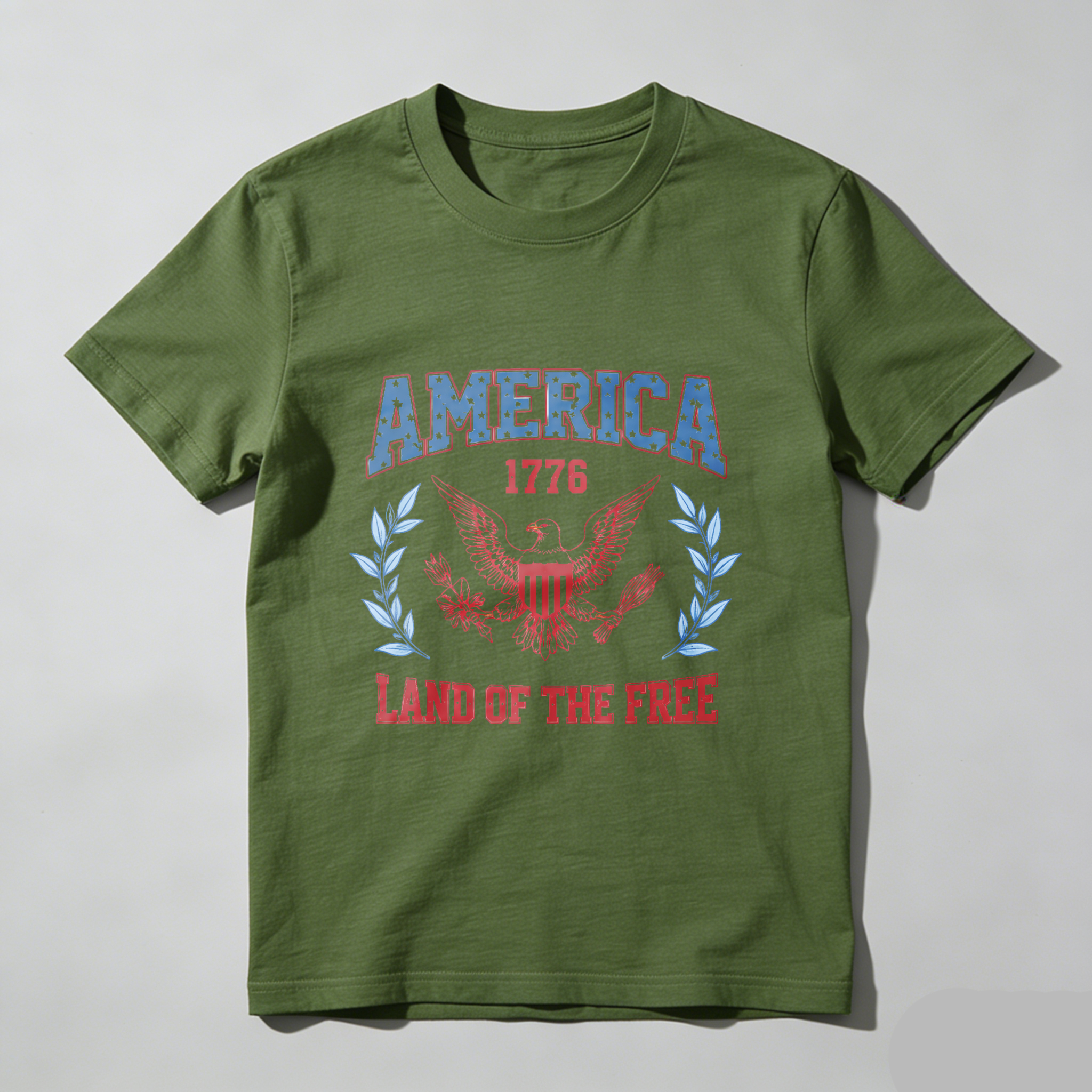 TEECURENT America 1776 Land Of The Free Patriotic Eagle T-Shirt With Laurel Wreath Design For Independence Day And National Pride WOMEN