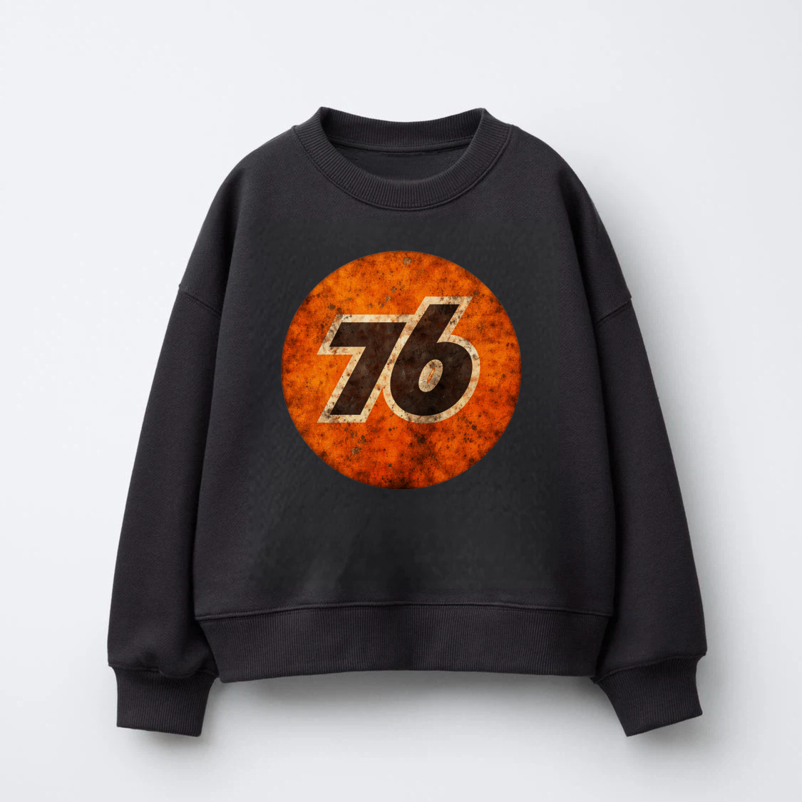 TEECURENT 76 Logo Sweatshirt Black Crewneck Pullover Fashion Graphic Sweatshirt Unisex Casual Wear