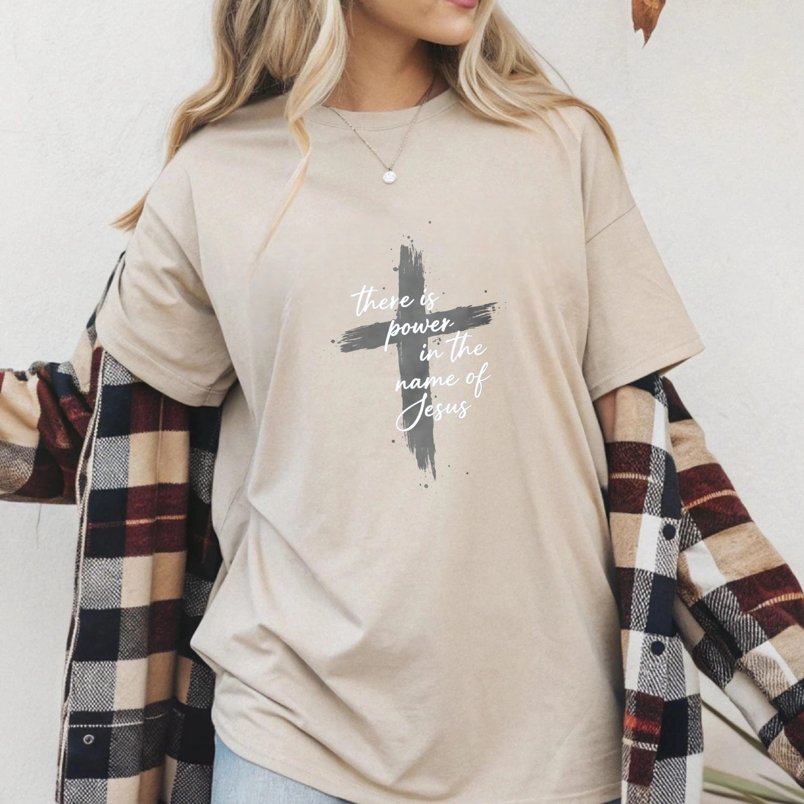 TEECURENT There Is Power In The Name Of Jesus Christian T Shirt With Cross Design Faith Inspired Religious Apparel For Men And Women WOMEN