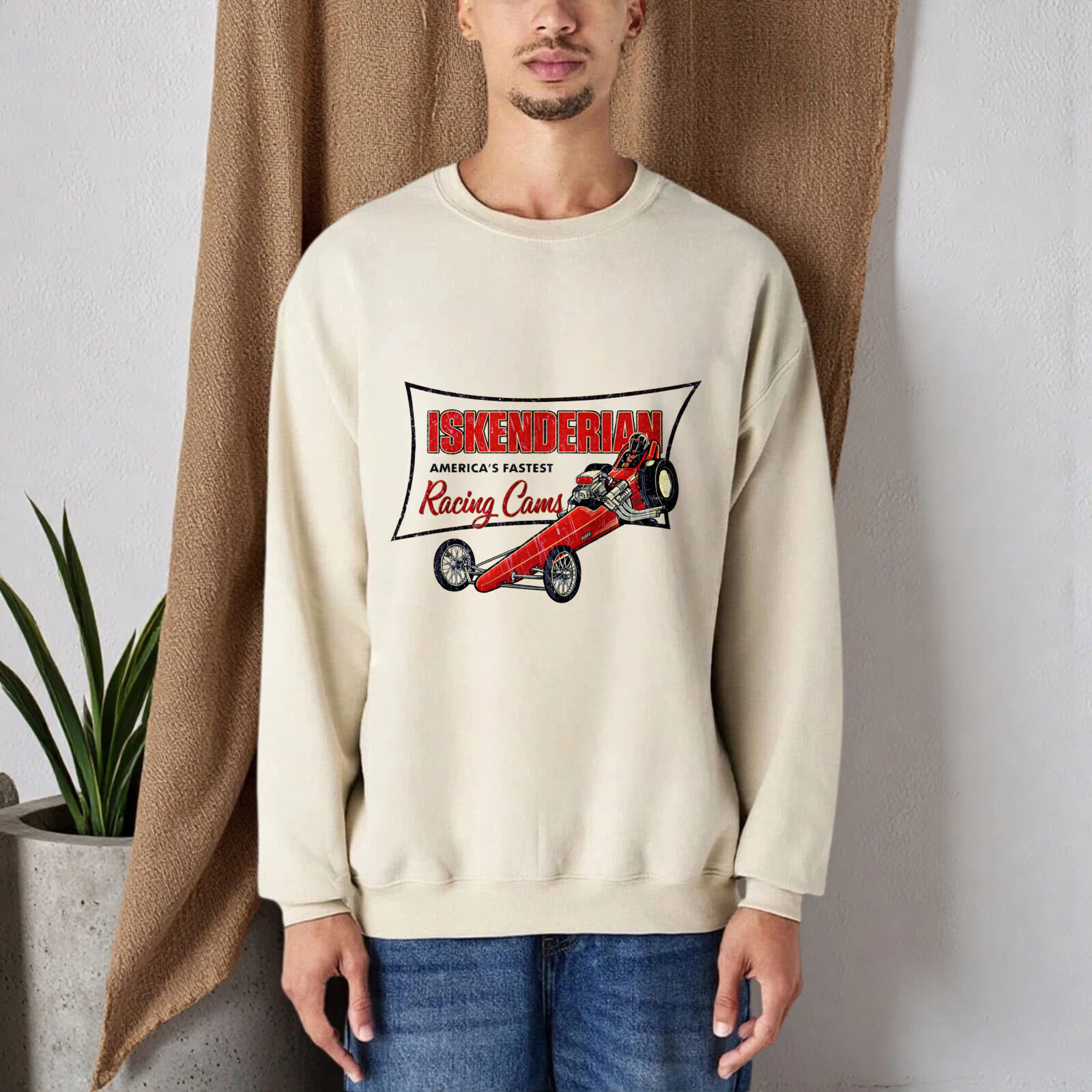 TEECURENT Iskenderian Racing Crew Sweatshirt Black Graphic Print Long Sleeve Pullover Top