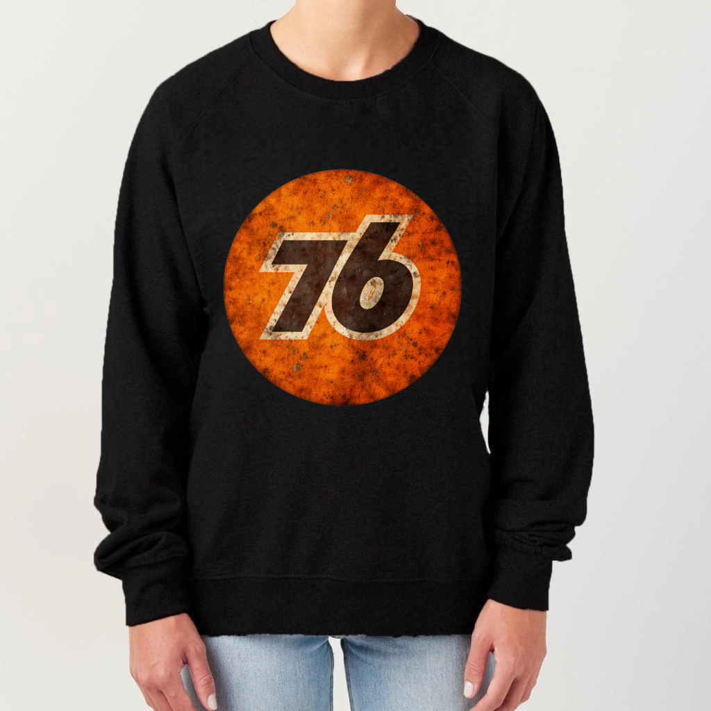 TEECURENT 76 Logo Sweatshirt Black Crewneck Pullover Fashion Graphic Sweatshirt Unisex Casual Wear