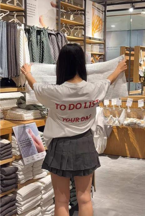 To do list: Your Dad Unisex T-Shirt, Sweatshirt, Hoodie - Gifts Suitable for Anyone Casual Cotton
