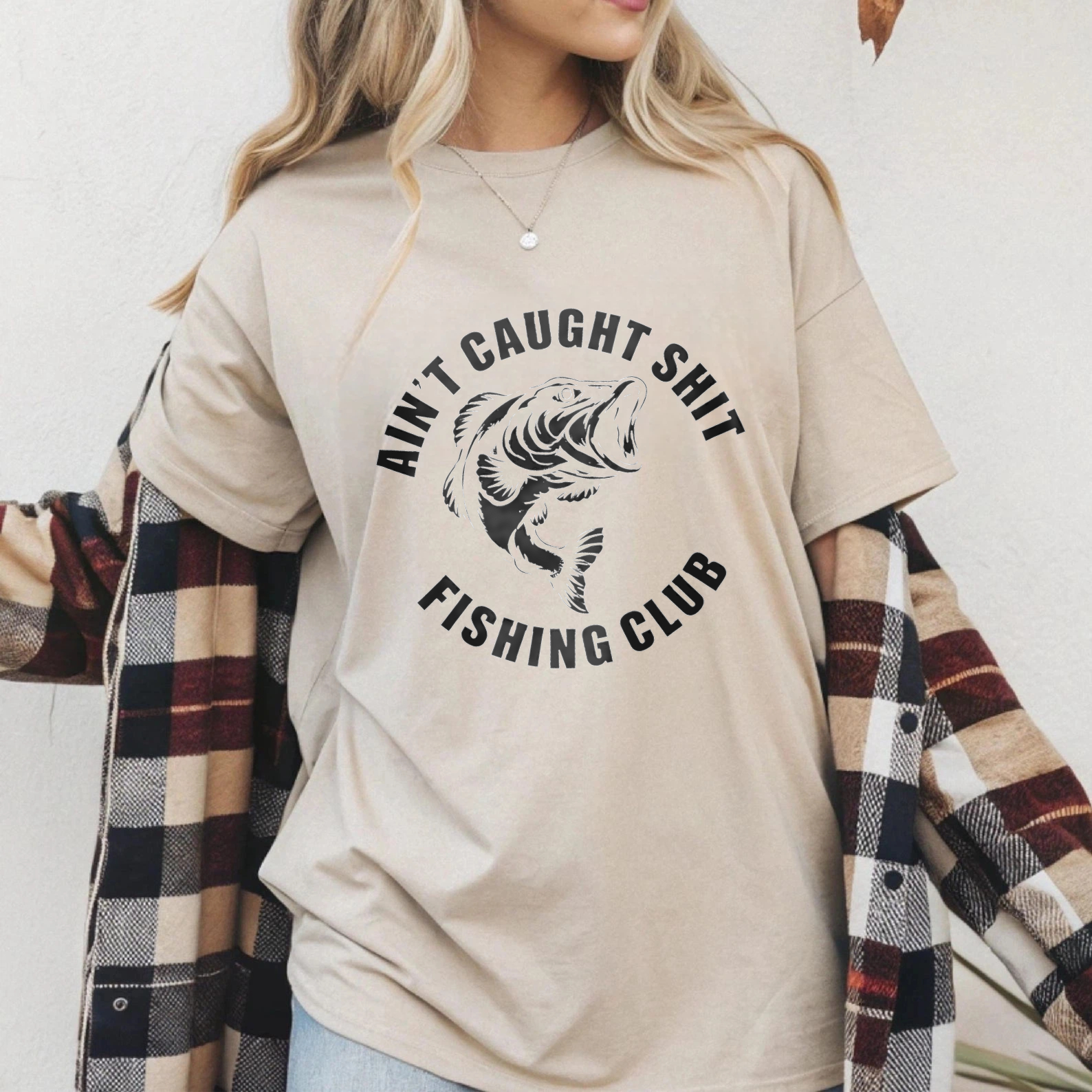 TEECURENT Aint Caught Shit Fishing Club T-Shirt Black Men's Casual Graphic Tee Fish Design Funny Fishing Humor Apparel WOMEN