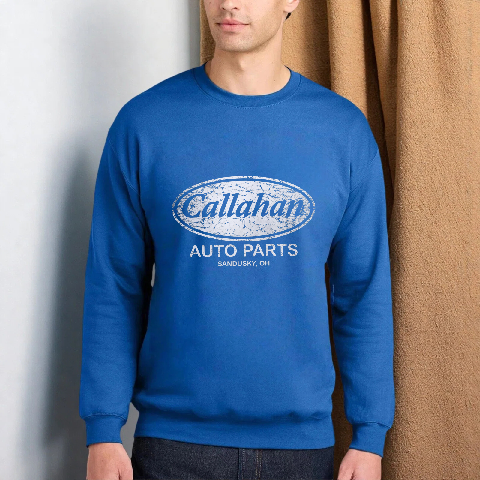 TEECURENT Callahan Auto Parts Sweatshirt Black Oversized Crewneck Pullover Sandusky Oh Vintage Logo Design