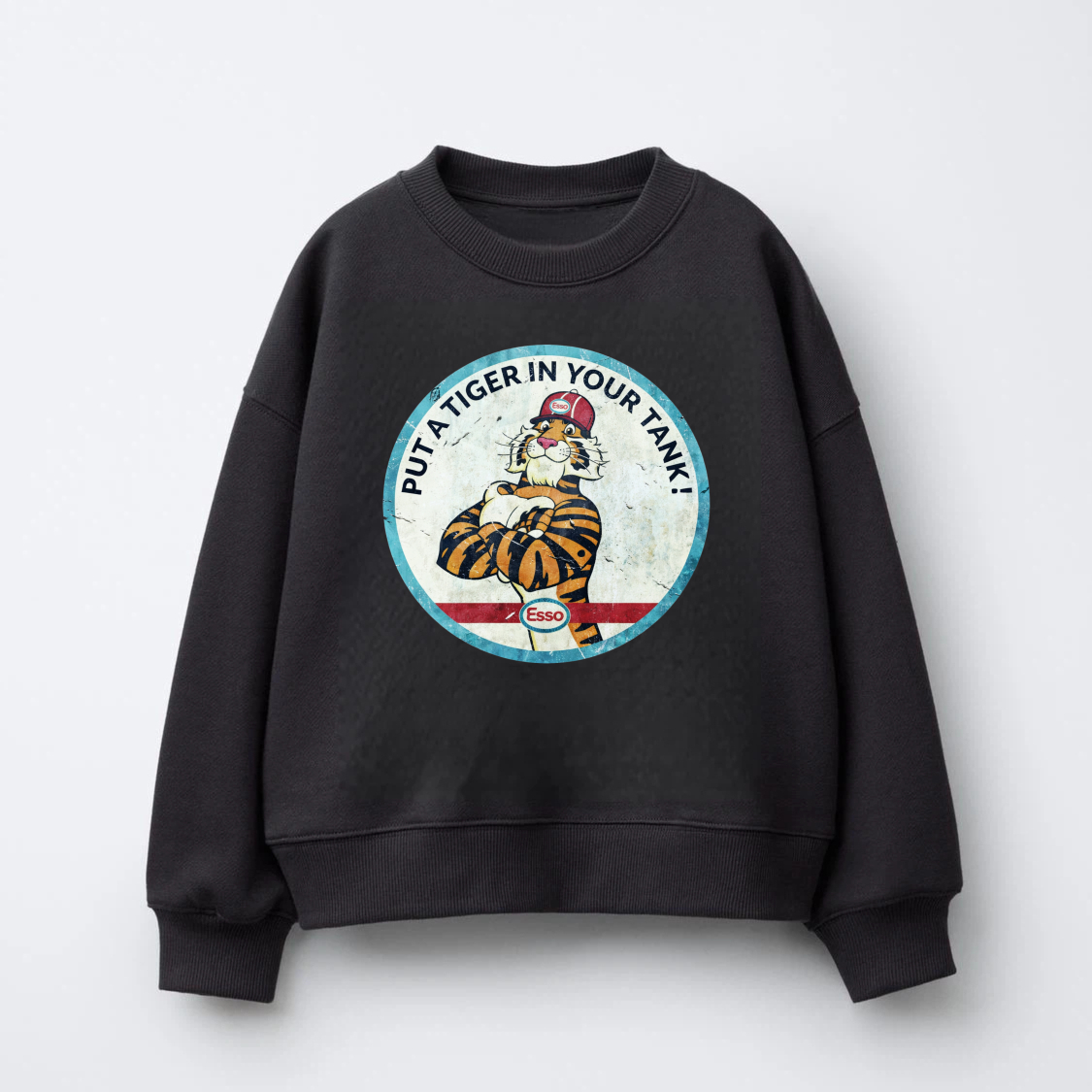 TEECURENT Put A Tiger In Your Tank Vintage Logo Sweatshirt Black Crewneck Unisex Pullover Long Sleeve Casual Top