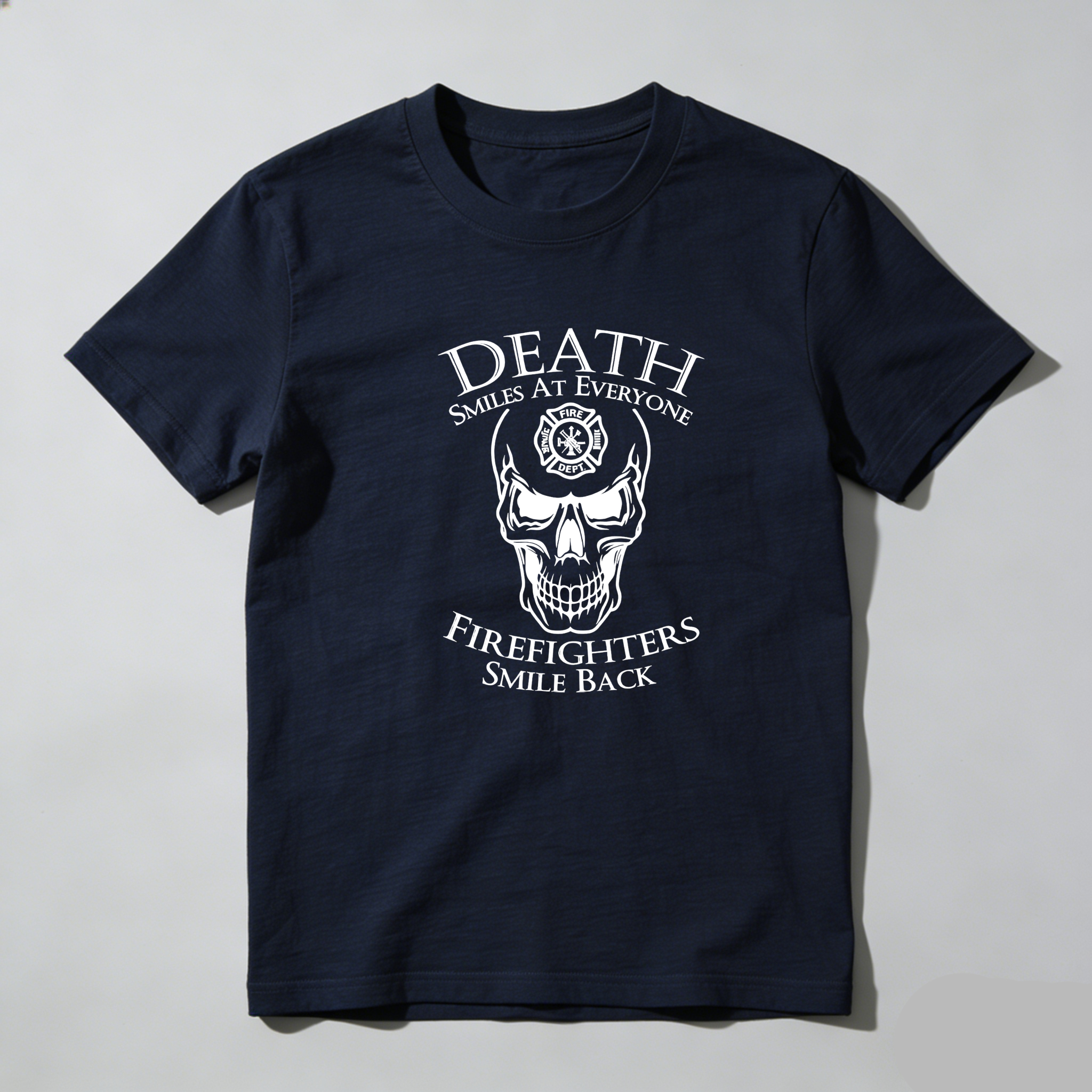 TEECURENT Death Smiles At Everyone Firefighters Smile Back Pure Cotton Short Sleeve T Shirt-TeeCurent