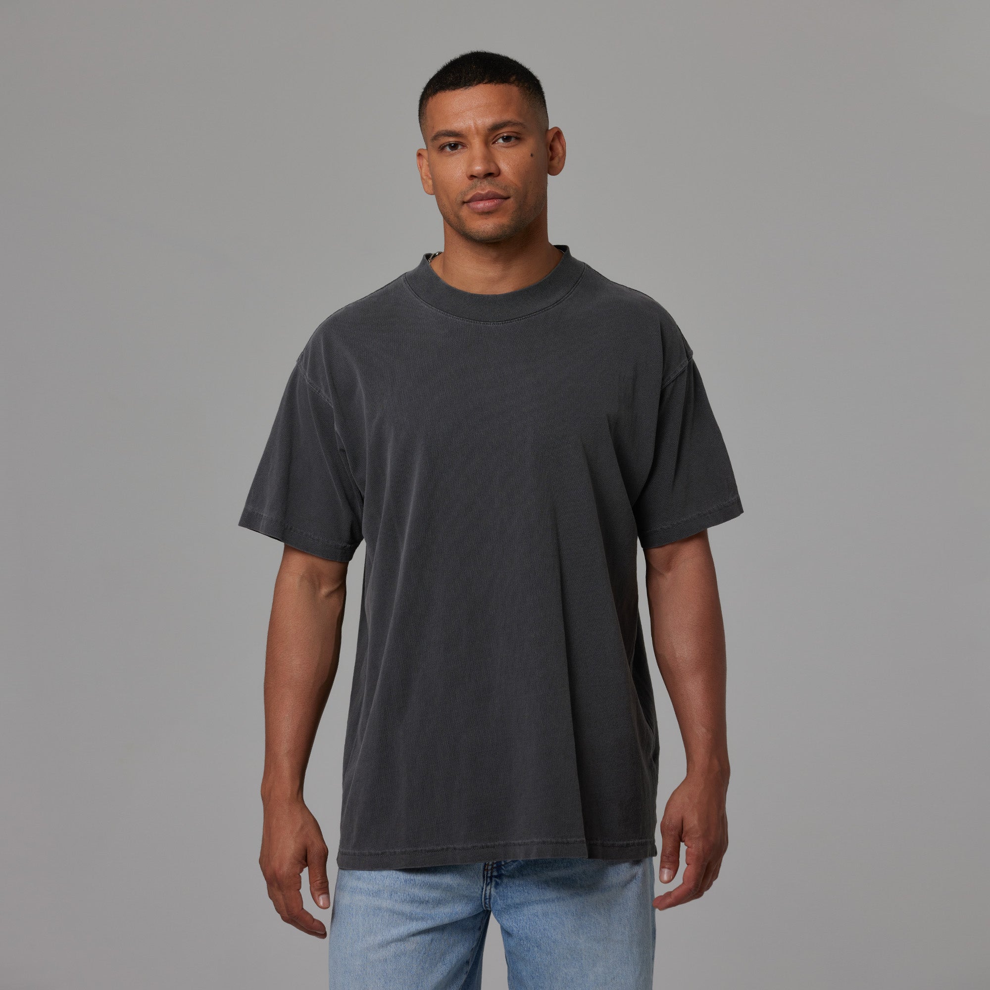 MENS MOCK NECK TEE