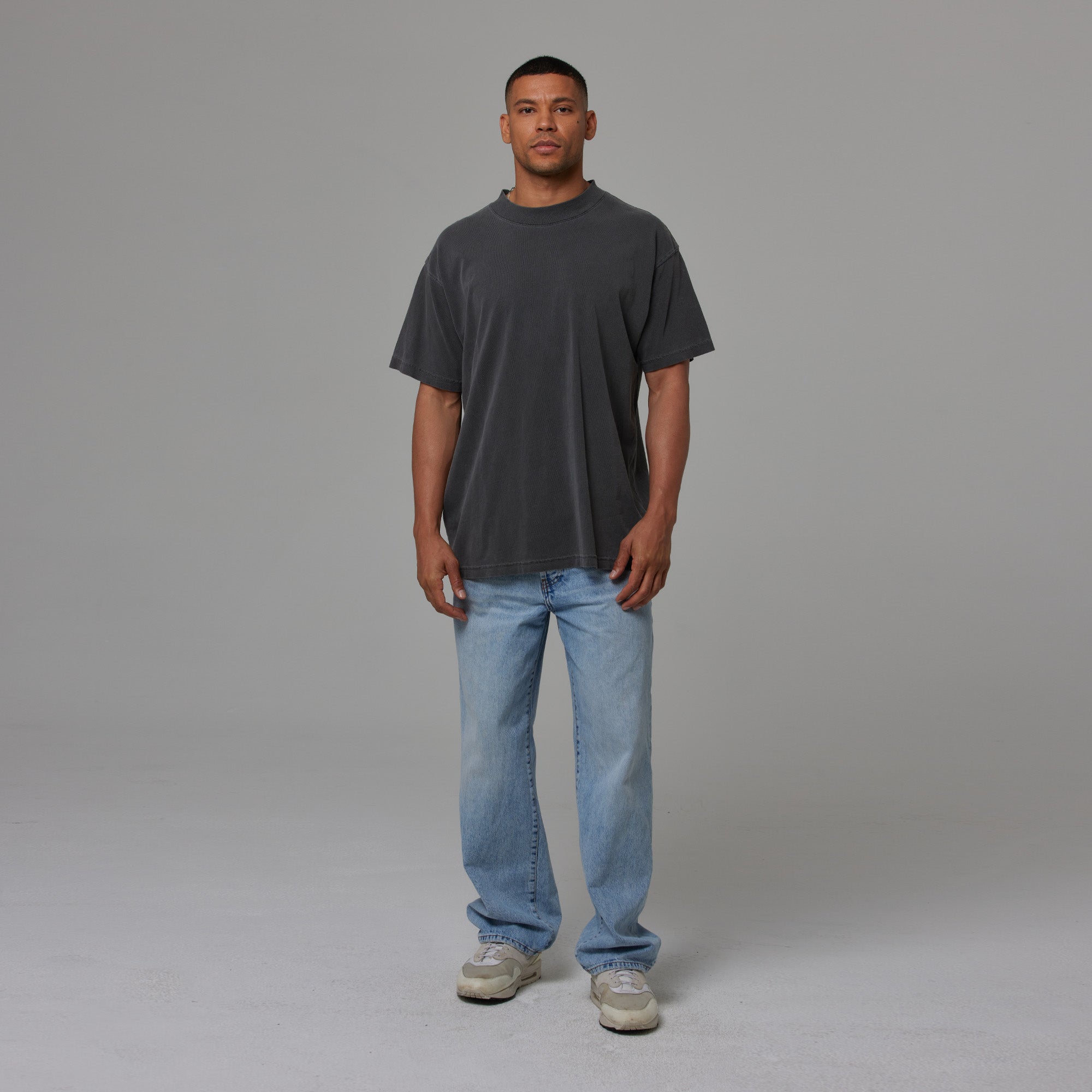 MENS MOCK NECK TEE