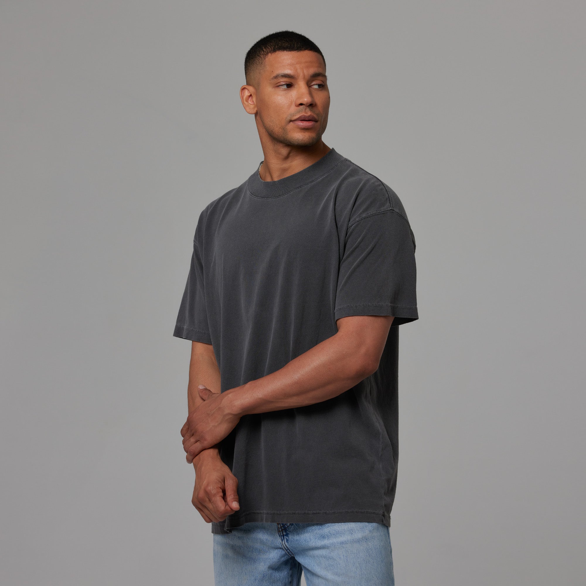 MENS MOCK NECK TEE