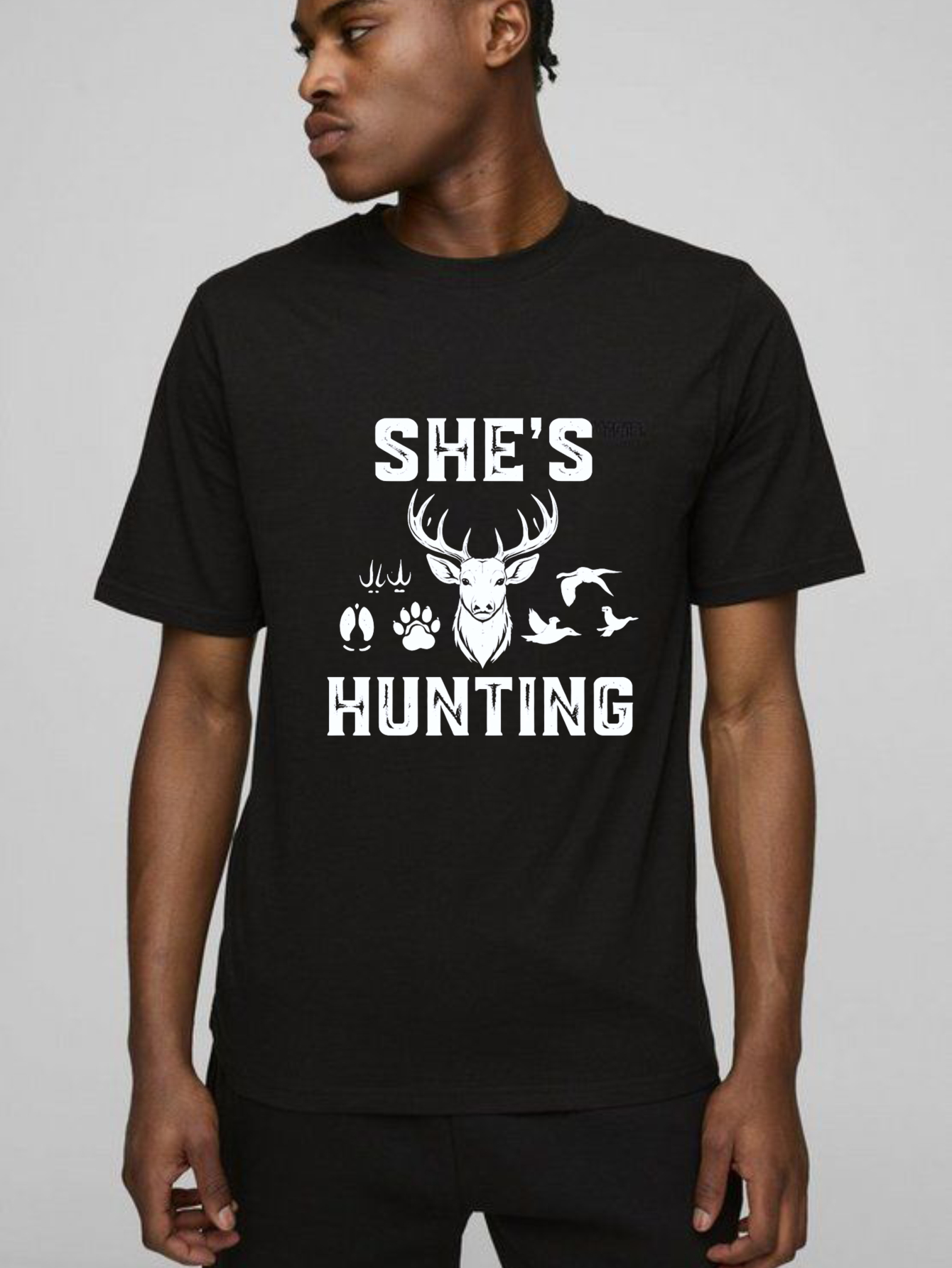 TEECURENT Shes Hunting Deer Hunting Shirt Women Outdoor Adventure Gear Hunting Lover T-Shirt-TeeCurent