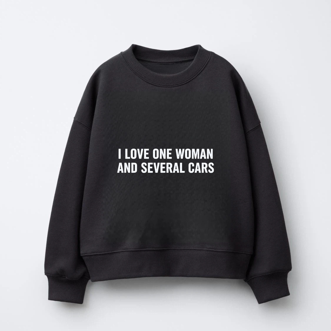 TEECURENT I Love One Woman And Several Cars Sweatshirt Unisex Crewneck Pullover Casual Long Sleeve Top For Men Women