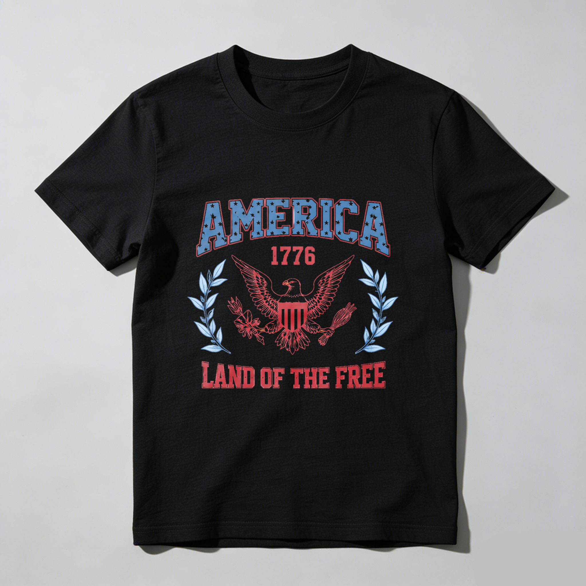 TEECURENT America 1776 Land Of The Free Patriotic Eagle T-Shirt With Laurel Wreath Design For Independence Day And National Pride WOMEN
