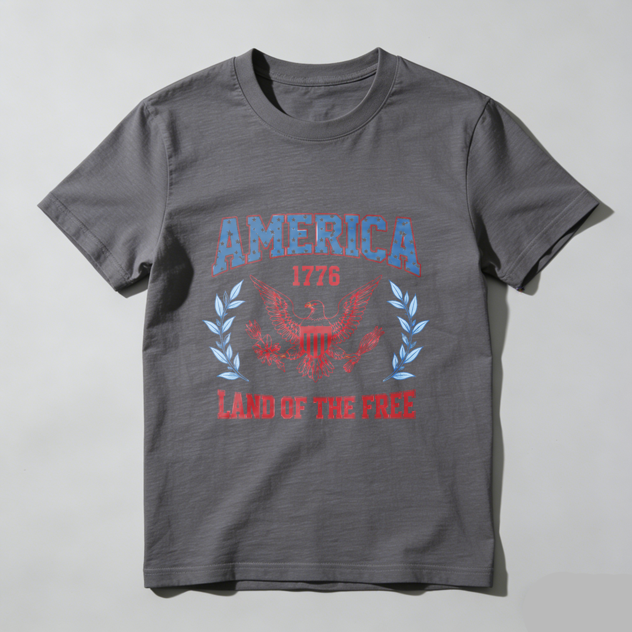 TEECURENT America 1776 Land Of The Free Patriotic Eagle T-Shirt With Laurel Wreath Design For Independence Day And National Pride WOMEN