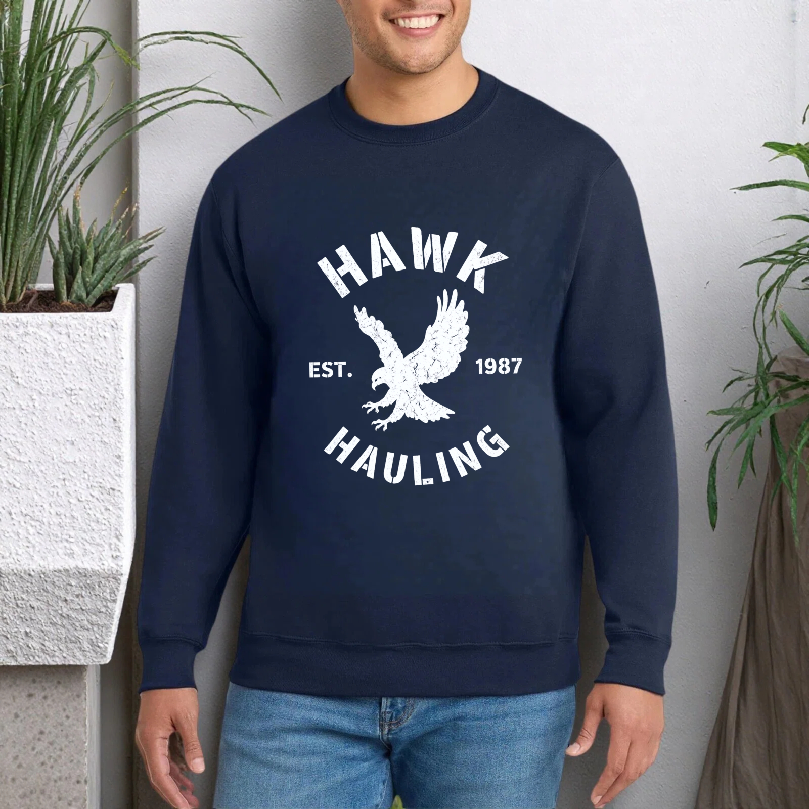 TEECURENT Hawk Hauling Est 1987 Eagle Logo Sweatshirt Black Crewneck Pullover Sweatshirt Unisex Casual Top