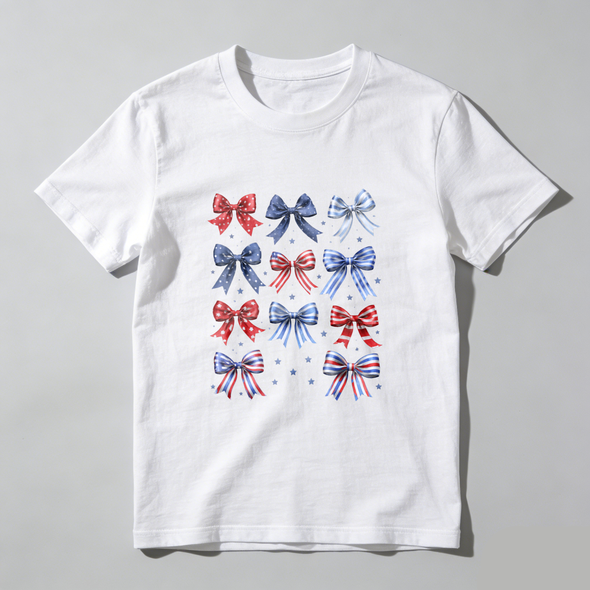 TEECURENT Patriotic Bow Pattern T-Shirt Red White And Blue Stars Design American Flag Inspired Casual Top WOMEN