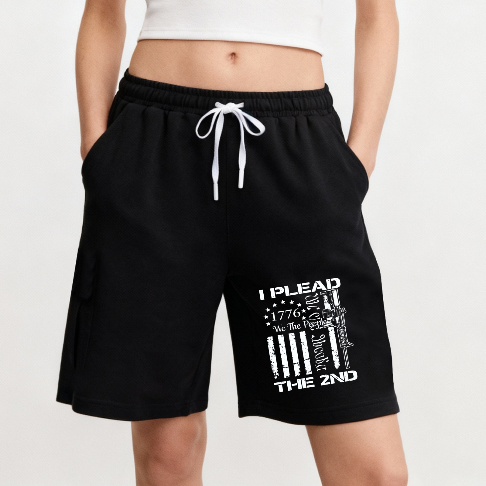 TEECURENT I Plead The 2nd Amendment Shorts Men Women Black Sweat Shorts With American Flag Design And Gun Graphic For Freedom And Independence Statement Wear