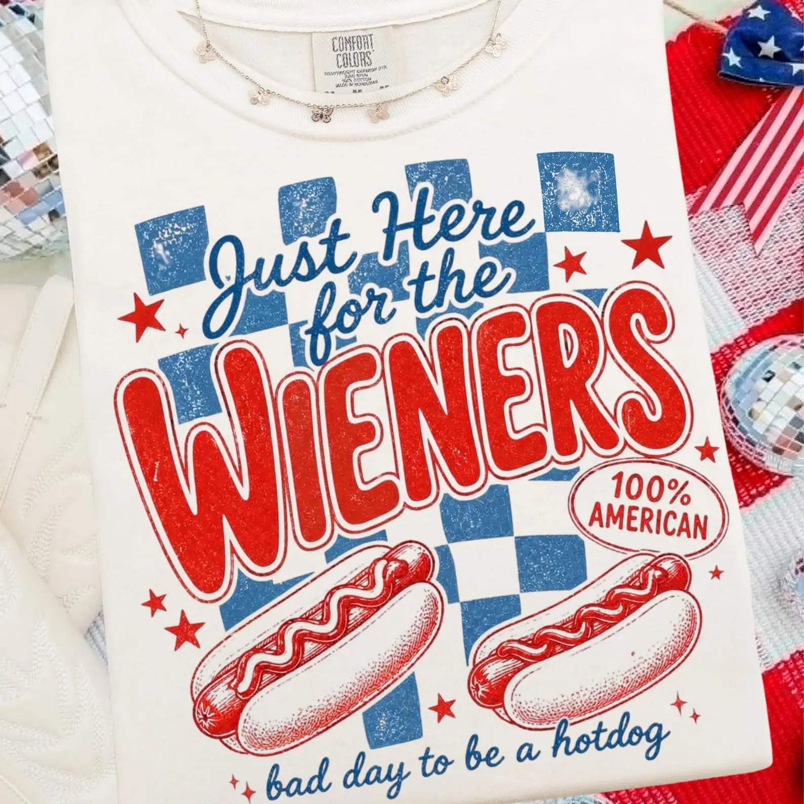 Retro I'm Just Here For The Wieners T-shirt
