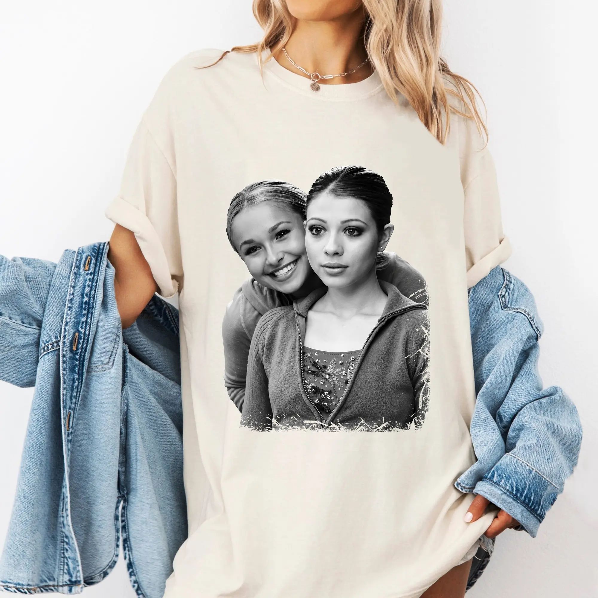 Michelle Trachtenberg and Hayden Panettiere Ice Pincess 2005 Movie T-shirt