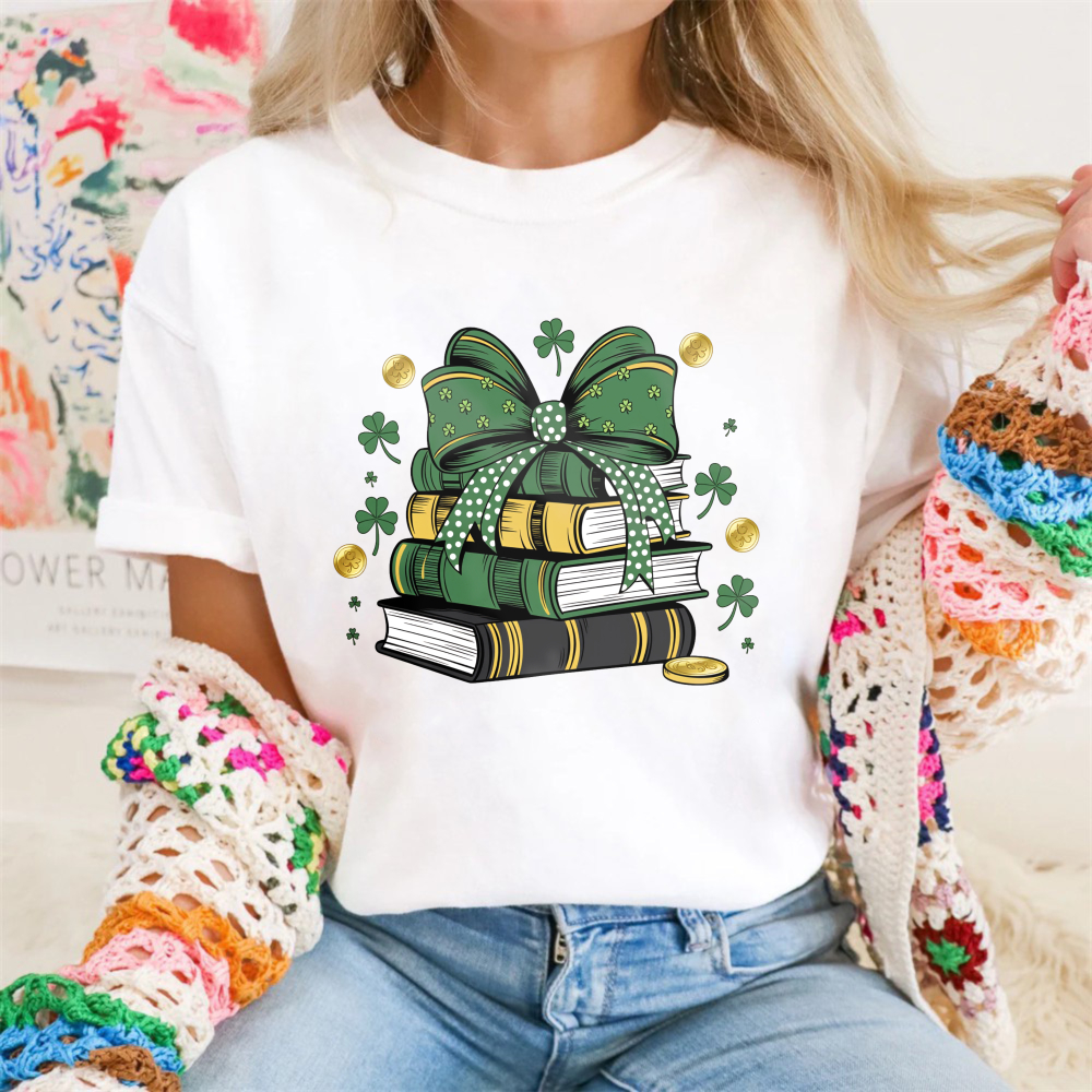 Wardrobecart Green Bow Books Clover Gold Coins tshirt