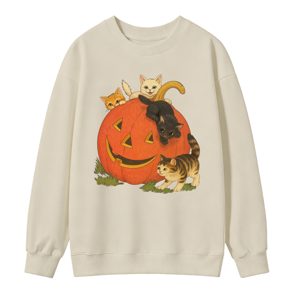 🎃🐱Vintage 90s Halloween Cat Crewneck Sweatshirt, Retro Cute Cats and Jack-o’-Lantern Graphic, Fall Spooky Season Pullover