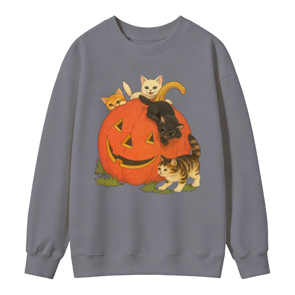 🎃🐱Vintage 90s Halloween Cat Crewneck Sweatshirt, Retro Cute Cats and Jack-o’-Lantern Graphic, Fall Spooky Season Pullover