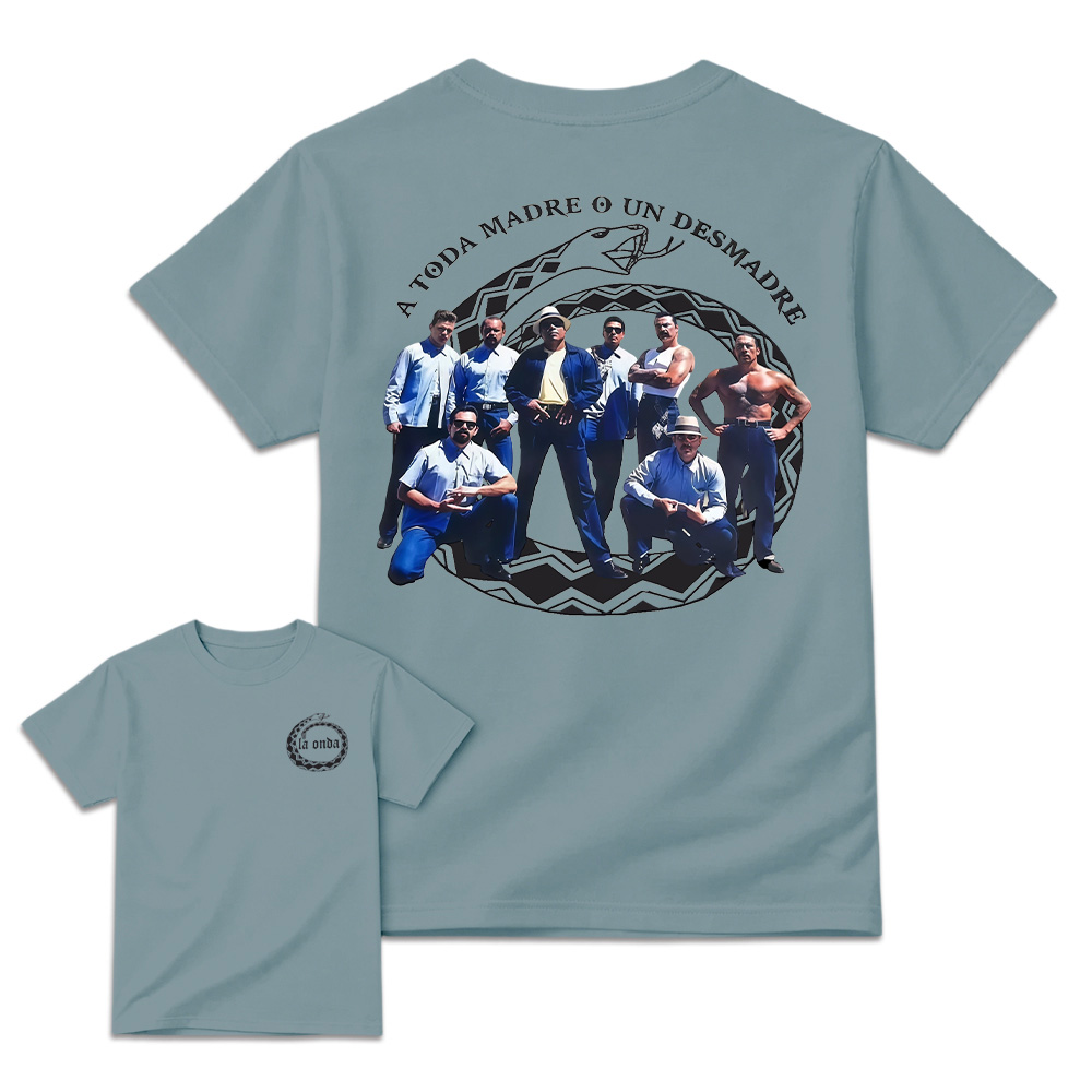 "A Toda Madre O Un Desmadre"- Vintage Chicano Homies T-shirt