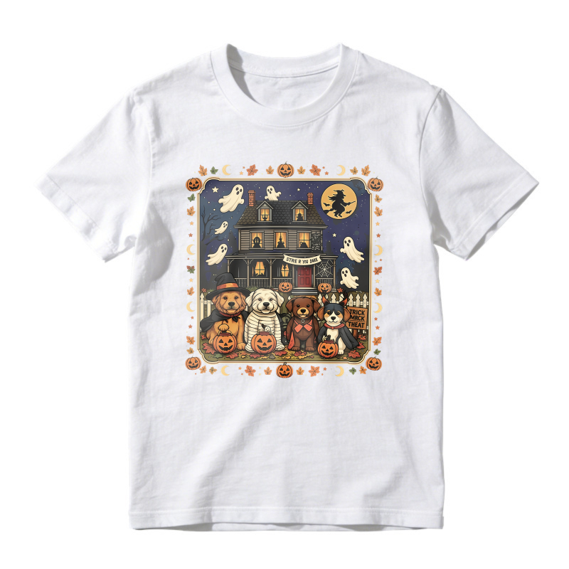 Halloween Haunted House With Cute Dogs And Ghosts, Unisex Classic T-shirt