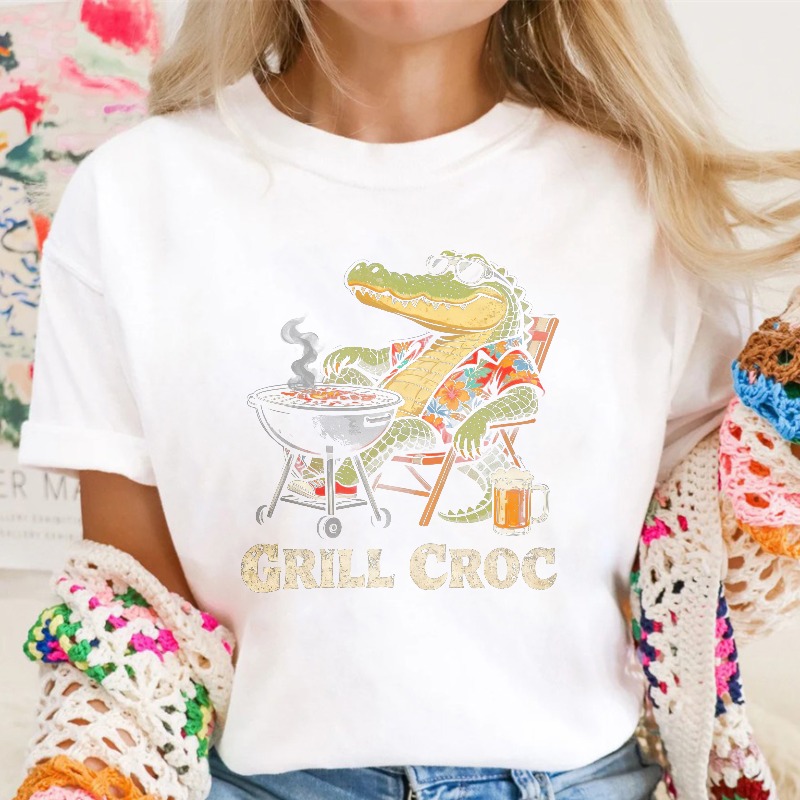 Grill Croc Funny Alligator Barbecue Beer Graphic Unisex Classic T-shirt