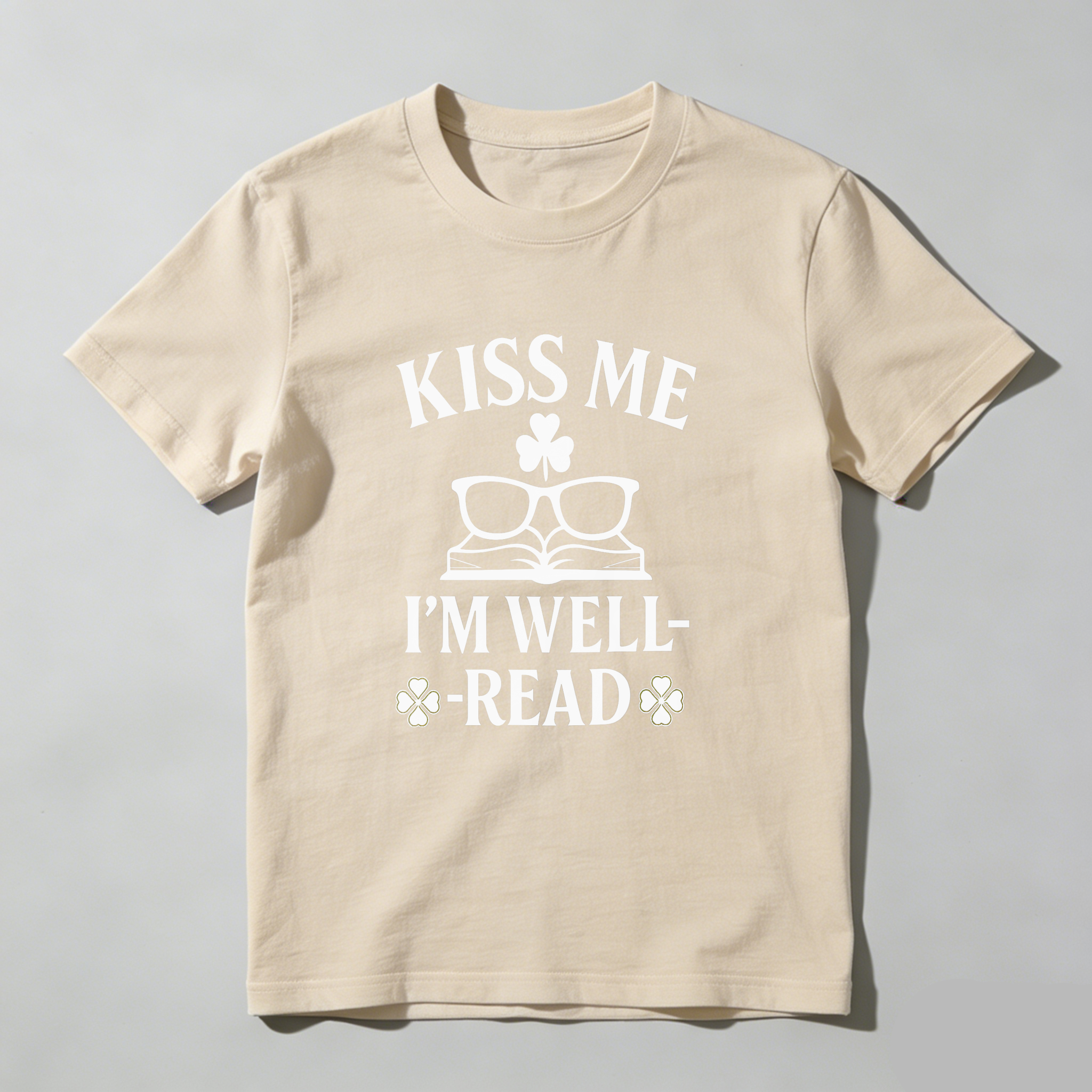 Wardrobecart Kiss Me I'm Well Read tshirt