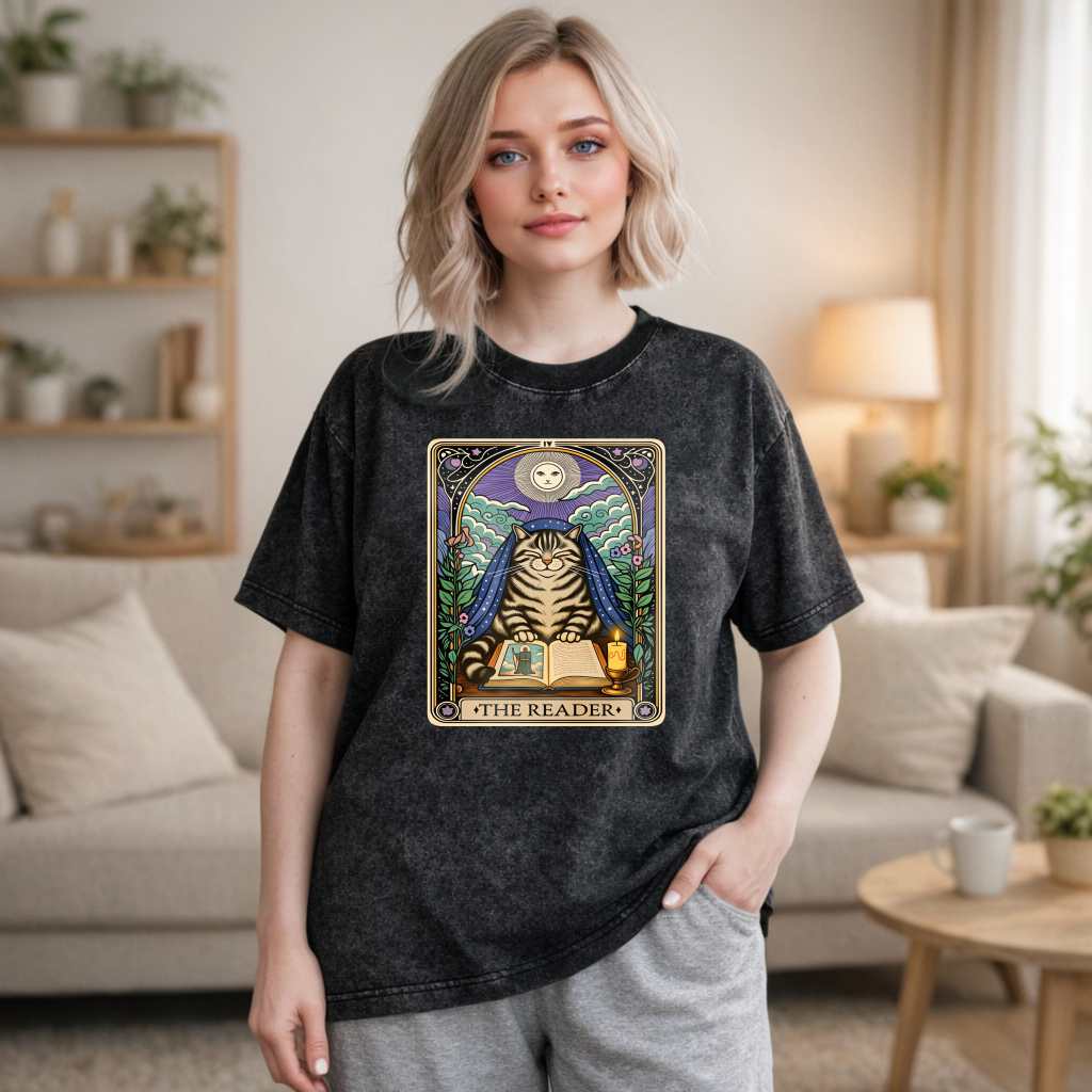 Wardrobecart Cat Reading Book Tarot Card The Reader Unisex Washed T-shirt